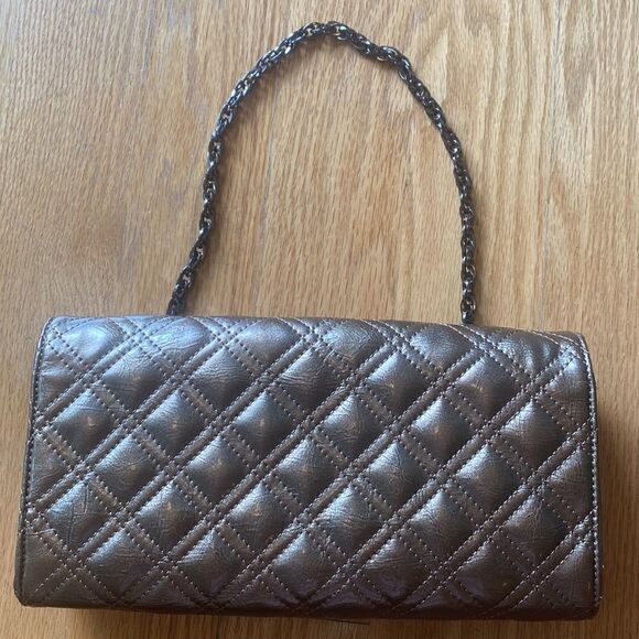 Vintage Clutch   - Picture 4 of 6